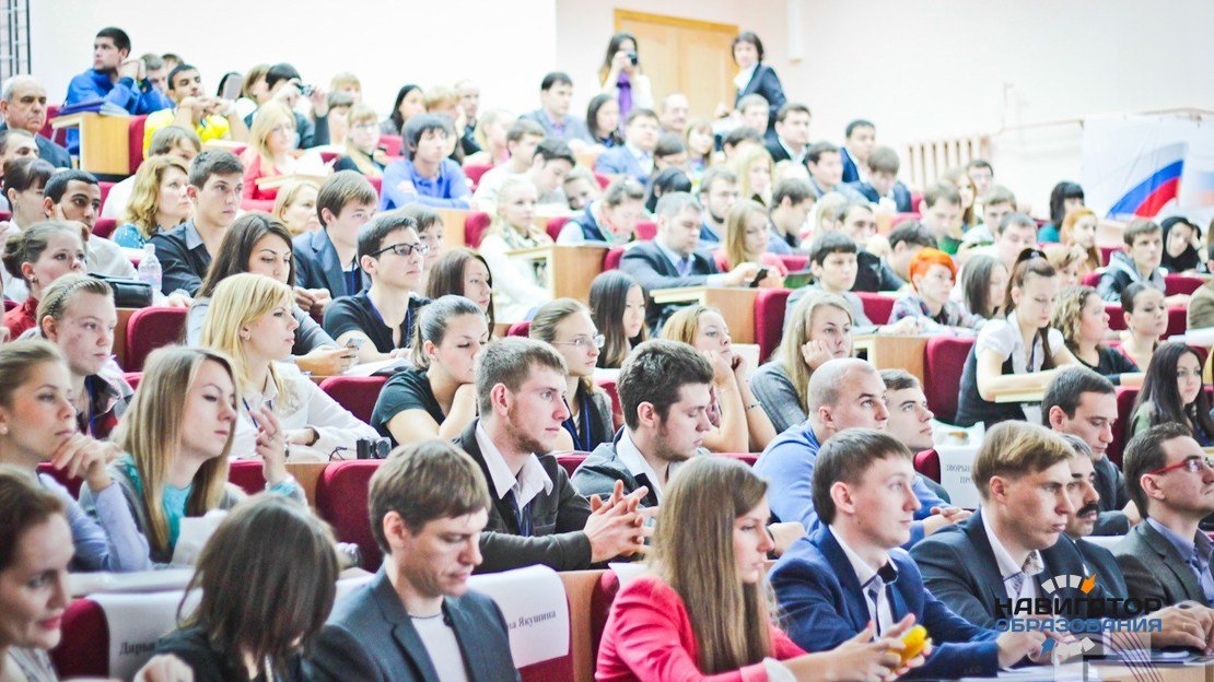 В правительстве РФ прогнозируют существенное сокращение числа студентов